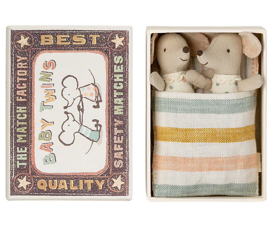 Twins | Baby mice in matchbox
