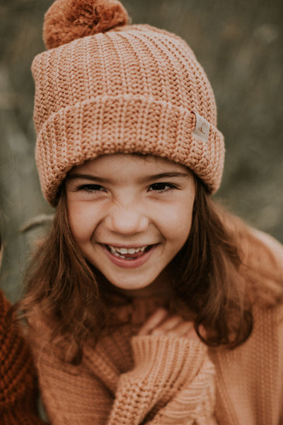 Yuki Knitted Beanie - Coral